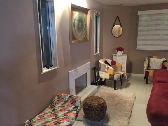 Imagem Casa com 4 Quartos à Venda, 307 m² em Tijuca - Teresópolis Imagem Casa com 4 Quartos à Venda, 307 m² em Tijuca - Teresópolis