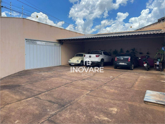 Imagem Casa com 3 Quartos à Venda, 400 m² em Paranaíba - Itumbiara