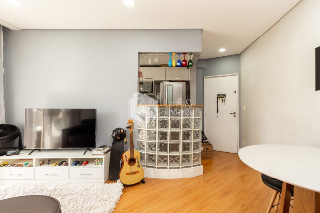 Imagem Apartamento com 2 Quartos à Venda, 60 m² em Moema - São Paulo