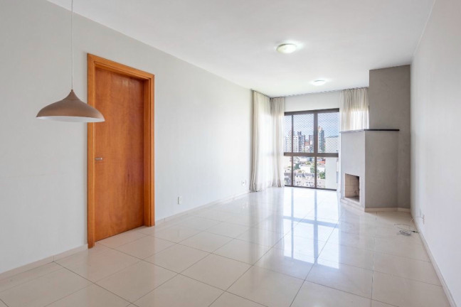 Imagem Apartamento com 2 Quartos à Venda, 73 m² em Petrópolis - Porto Alegre Imagem Apartamento com 2 Quartos à Venda, 73 m² em Petrópolis - Porto Alegre