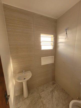 Imagem Casa com 2 Quartos à Venda, 135 m² em Nova Itanhaem - Itanhaém