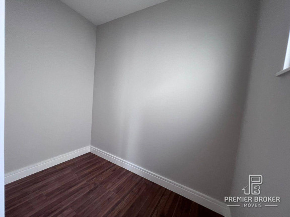 Imagem Casa com 3 Quartos à Venda, 178 m² em Albuquerque - Teresópolis