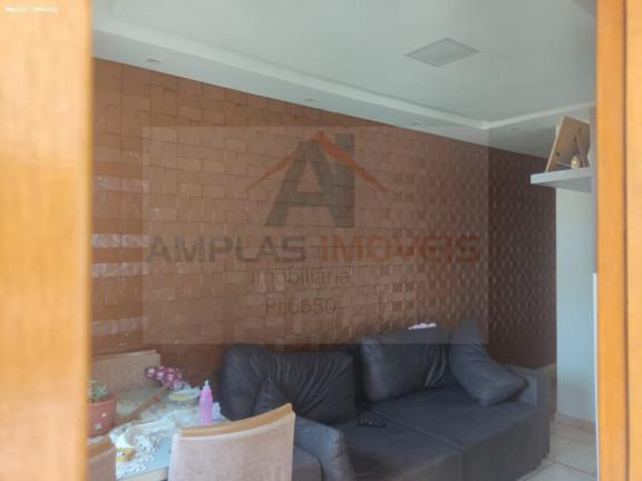 Imagem Casa com 2 Quartos à Venda, 167 m² em Planalto