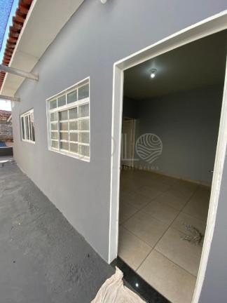Imagem Casa com 1 Quarto à Venda, 156 m² em Jardim Roberto Selmi Dei - Araraquara Imagem Casa com 1 Quarto à Venda, 156 m² em Jardim Roberto Selmi Dei - Araraquara