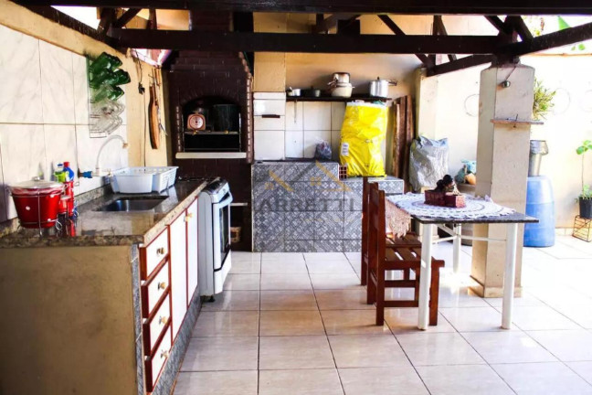 Imagem Casa com 4 Quartos à Venda, 160 m² em Perdizes - Piracicaba
