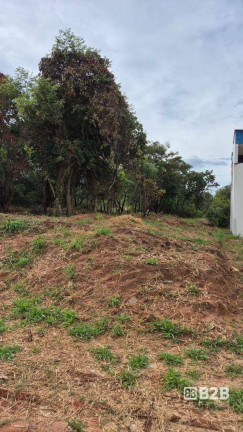 Terreno à Venda, 200 m² em Jardim Marabá - Bauru