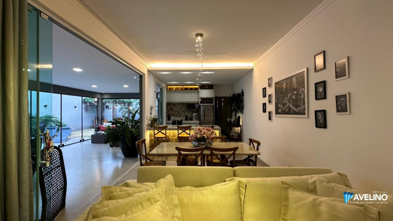 Imagem Casa com 3 Quartos à Venda, 184 m² em Lagoa Dourada - Campo Grande Imagem Casa com 3 Quartos à Venda, 184 m² em Lagoa Dourada - Campo Grande