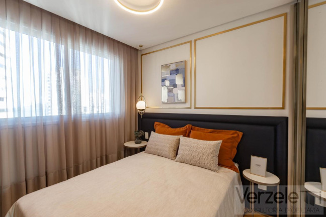Imagem Apartamento com 4 Quartos à Venda, 131 m² em Centro - Balneário Camboriú Imagem Apartamento com 4 Quartos à Venda, 131 m² em Centro - Balneário Camboriú