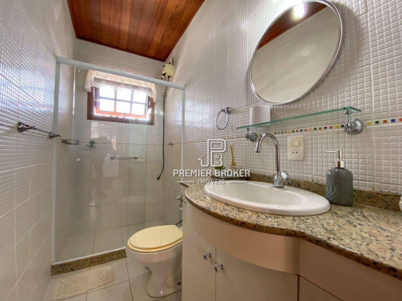 Imagem Casa com 3 Quartos à Venda, 237 m² em Albuquerque - Teresópolis Imagem Casa com 3 Quartos à Venda, 237 m² em Albuquerque - Teresópolis