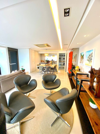 Imagem Apartamento com 3 Quartos à Venda, 214 m² em Boa Viagem - Recife