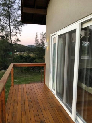 Imagem Casa com 2 Quartos à Venda, 170 m² em Ibiraquera - Imbituba
