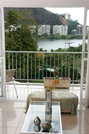 Imagem Apartamento com 2 Quartos à Venda, 92 m² em Lagoa - Rio De Janeiro