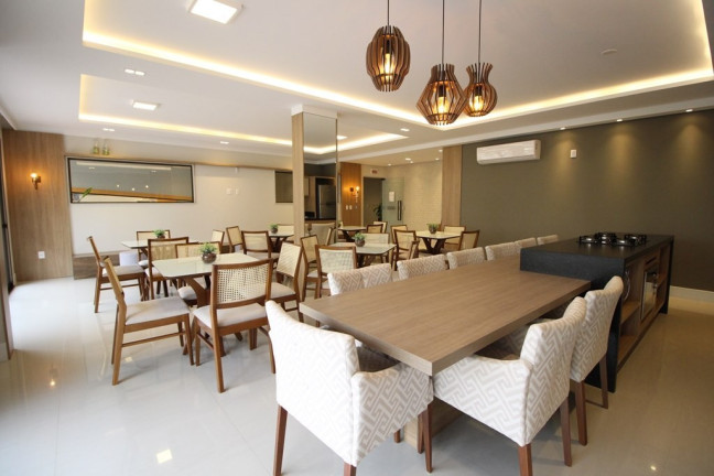 Imagem Apartamento com 2 Quartos à Venda, 64 m² em Estreito - Florianópolis