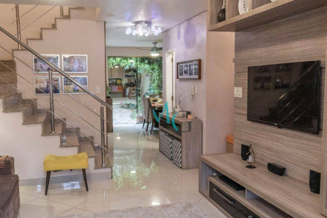 Imagem Casa com 5 Quartos à Venda, 200 m² em Campo Grande - Rio De Janeiro Imagem Casa com 5 Quartos à Venda, 200 m² em Campo Grande - Rio De Janeiro