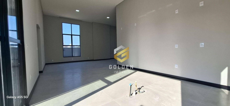 Imagem Casa com 3 Quartos à Venda, 180 m² em Santa Regina - Camboriú