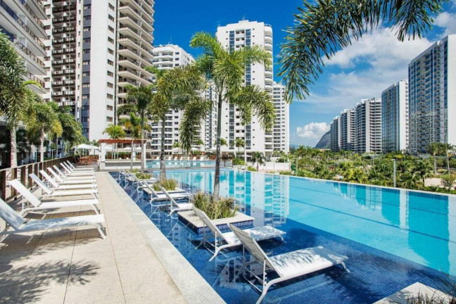 Imagem Apartamento com 3 Quartos à Venda, 131 m² em Camorim - Rio De Janeiro
