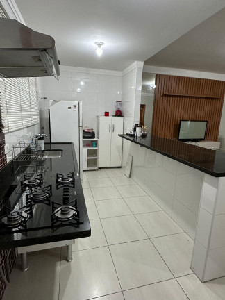 Imagem Casa com 3 Quartos à Venda, 136 m² em Gonzaga - Santos