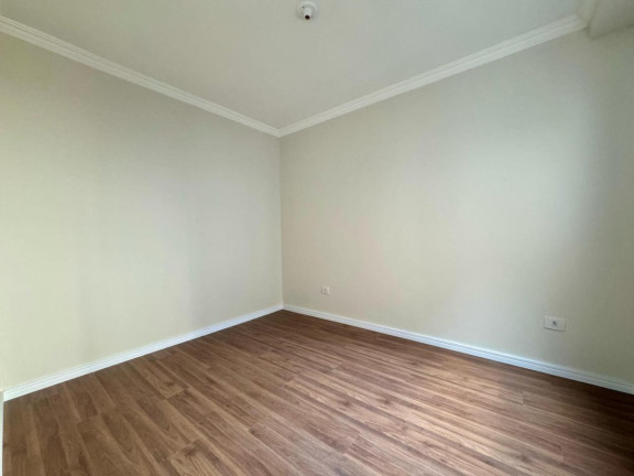 Imagem Casa com 3 Quartos à Venda, 126 m² em Uberaba - Curitiba