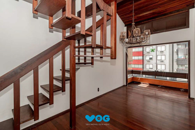 Imagem Imóvel com 3 Quartos à Venda, 134 m² em Santana - Porto Alegre Imagem Imóvel com 3 Quartos à Venda, 134 m² em Santana - Porto Alegre