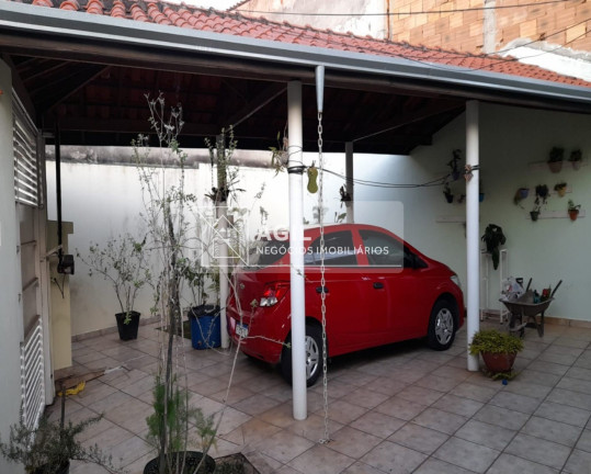 Casa com 3 Quartos à Venda, 226 m² em Parque Dos Príncipes - Jacareí