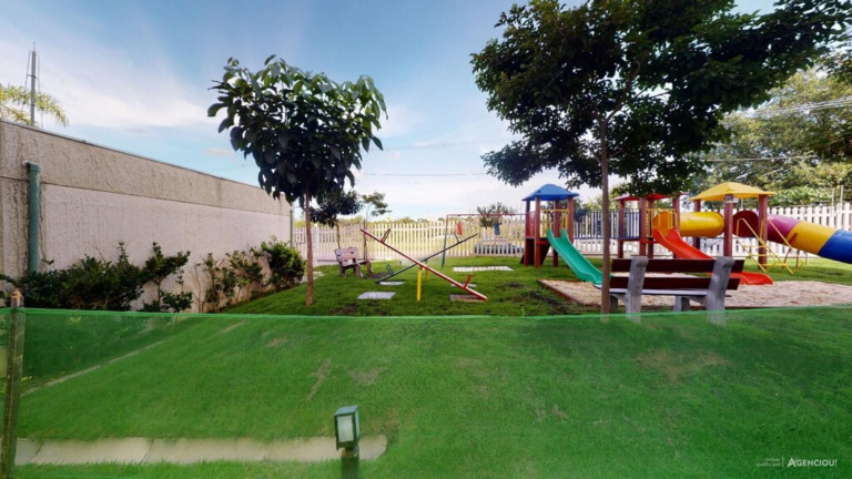 Imagem Imóvel com 2 Quartos à Venda, 40 m² em Cavalhada - Porto Alegre