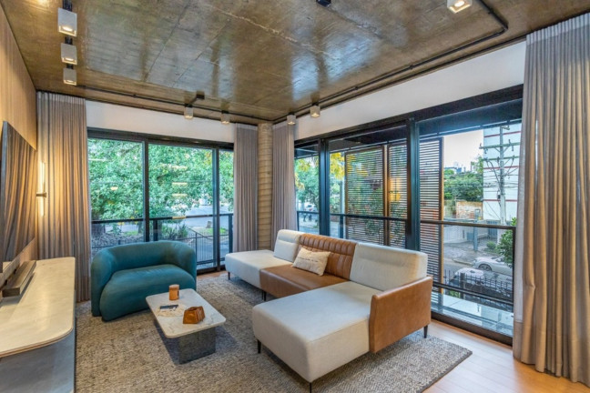 Imagem Imóvel com 2 Quartos à Venda, 84 m² em Passo Da Areia - Porto Alegre Imagem Imóvel com 2 Quartos à Venda, 84 m² em Passo Da Areia - Porto Alegre