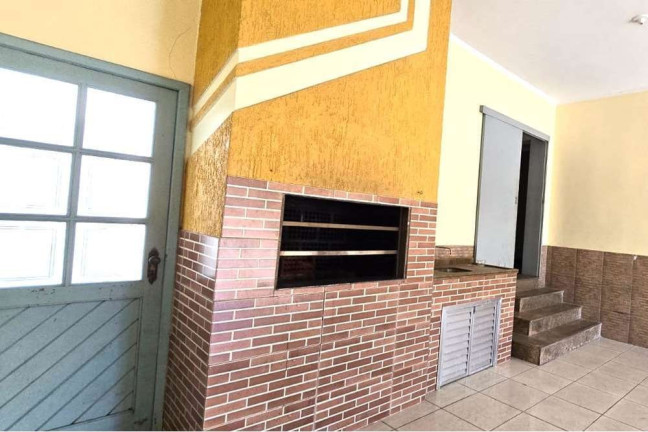 Imagem Casa com 4 Quartos à Venda, 360 m² em Centro - Capão Da Canoa