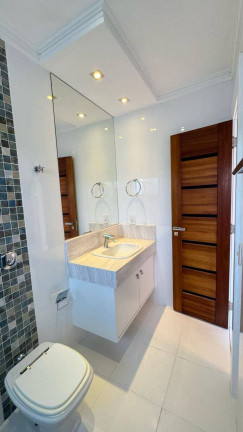 Imagem Casa com 4 Quartos à Venda, 450 m² em Haway - Araruama Imagem Casa com 4 Quartos à Venda, 450 m² em Haway - Araruama