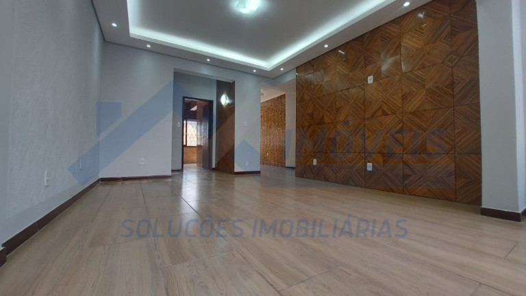 Imagem Apartamento com 2 Quartos à Venda, 90 m² em Rio Branco - Porto Alegre