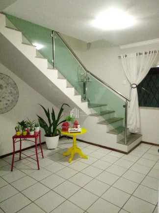 Imagem Casa com 4 Quartos à Venda, 291 m² em Gurupi - Teresina