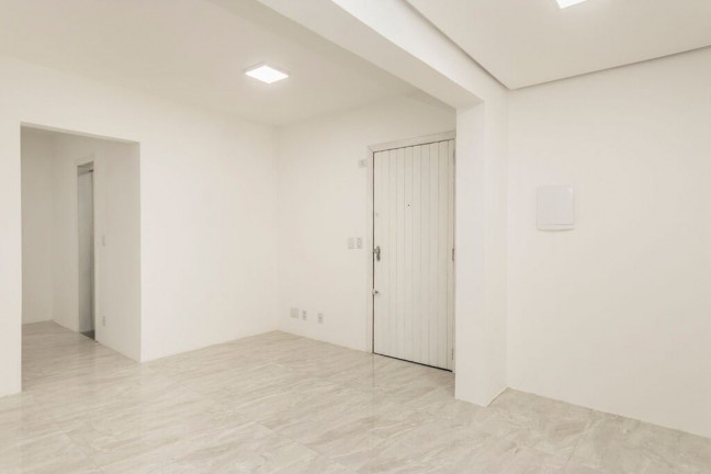 Imagem Imóvel com 1 Quarto à Venda, 39 m² em Centro Histórico - Porto Alegre Imagem Imóvel com 1 Quarto à Venda, 39 m² em Centro Histórico - Porto Alegre