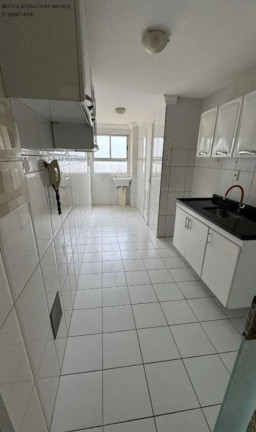 Imagem Imóvel com 3 Quartos à Venda, 74 m² em Imbuí - Salvador