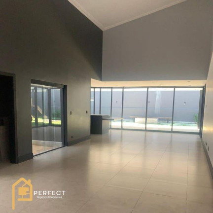 Imagem Casa com 3 Quartos à Venda, 300 m² em Vila Santos - Caçapava