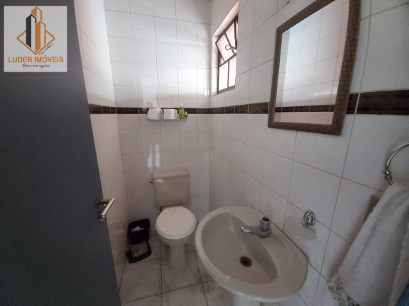 Imagem Sobrado com 3 Quartos à Venda, 123 m² em Novo Mundo - Curitiba