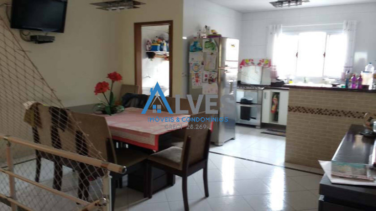 Imagem Casa com 4 Quartos à Venda, 245 m² em Parque Jaçatuba - Santo André