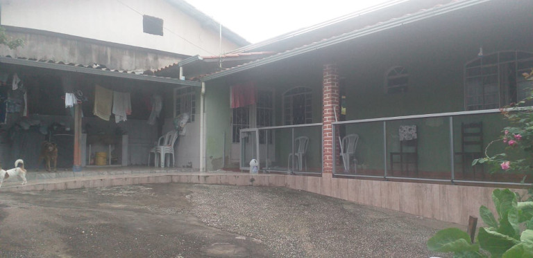 Casa com 4 Quartos à Venda, 27 m² em Veneza - Ribeirão Das Neves