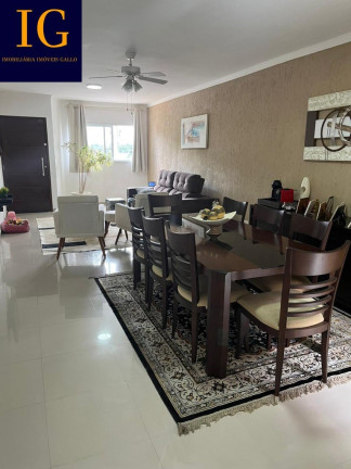 Sobrado com 3 Quartos à Venda, 232 m² em Osvaldo Cruz - São Caetano Do Sul