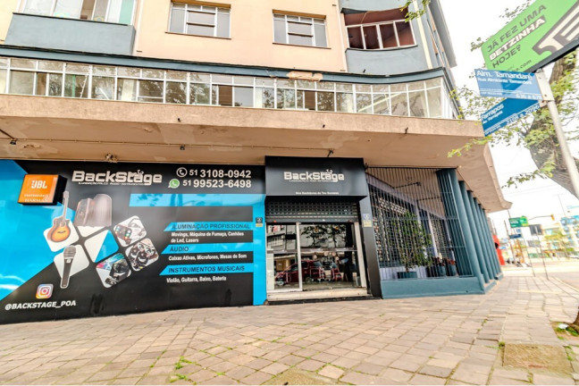 Sala Comercial à Venda, 410 m² em São Geraldo - Porto Alegre
