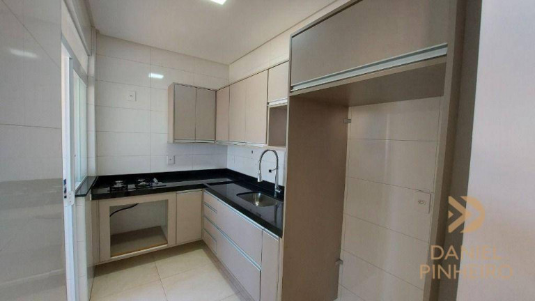 Imagem Apartamento com 2 Quartos à Venda, 100 m² em Vila Guilhermina - Praia Grande