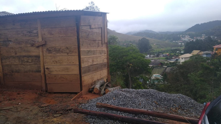 Imagem Terreno à Venda, 350 m² em Vargem Grande - Teresópolis Imagem Terreno à Venda, 350 m² em Vargem Grande - Teresópolis