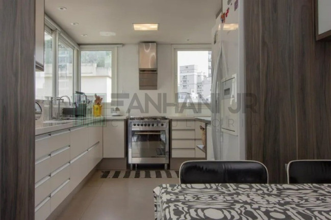 Imagem Cobertura com 4 Quartos à Venda, 500 m² em Jardim América - São Paulo Imagem Cobertura com 4 Quartos à Venda, 500 m² em Jardim América - São Paulo