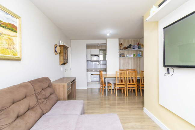 Imagem Apartamento com 3 Quartos à Venda, 63 m² em Pinheirinho - Curitiba Imagem Apartamento com 3 Quartos à Venda, 63 m² em Pinheirinho - Curitiba