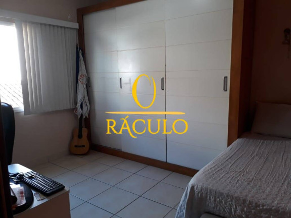 Imagem Casa com 3 Quartos à Venda,  em Vila Voturua - São Vicente