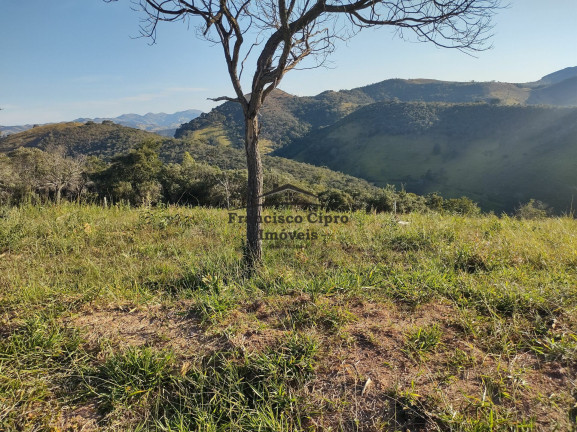 Imagem Terreno à Venda, 1.416 m² em Centro - Cunha Imagem Terreno à Venda, 1.416 m² em Centro - Cunha