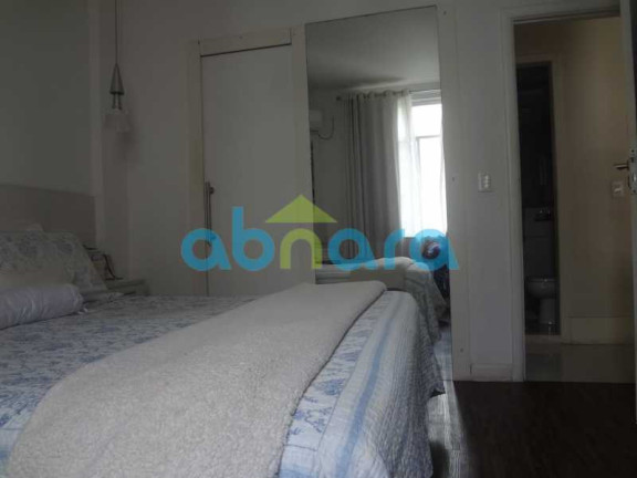 Imagem Apartamento com 2 Quartos à Venda, 80 m² em Copacabana - Rio De Janeiro
