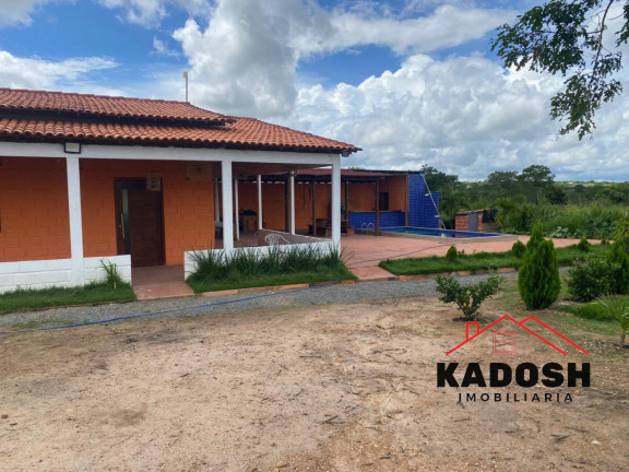 Imagem Imóvel com 2 Quartos à Venda, 4.500 m² em Centro - Santanópolis