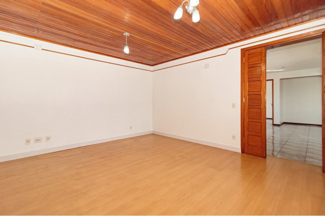 Imagem Cobertura com 4 Quartos à Venda, 214 m² em Passo Da Areia - Porto Alegre Imagem Cobertura com 4 Quartos à Venda, 214 m² em Passo Da Areia - Porto Alegre