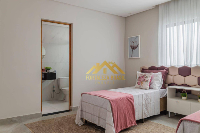 Imagem Imóvel com 3 Quartos à Venda, 207 m² em Conjunto Parque Dom Pedro - Eusébio Imagem Imóvel com 3 Quartos à Venda, 207 m² em Conjunto Parque Dom Pedro - Eusébio