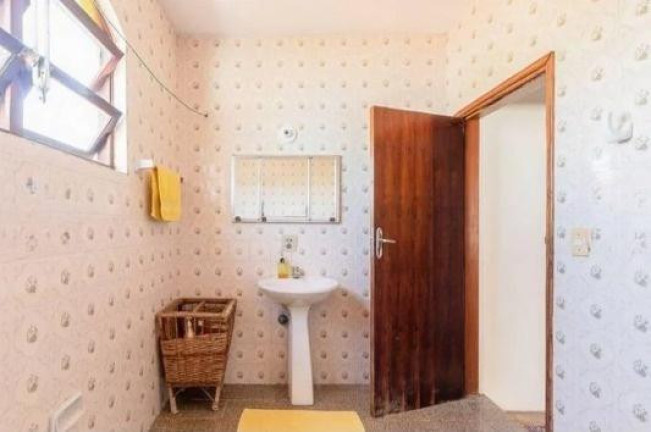 Imagem Casa com 4 Quartos à Venda, 300 m² em Piqueri - São Paulo Imagem Casa com 4 Quartos à Venda, 300 m² em Piqueri - São Paulo