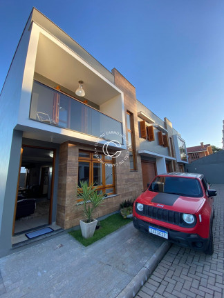 Casa com 3 Quartos à Venda, 132 m² em Camobi - Santa Maria